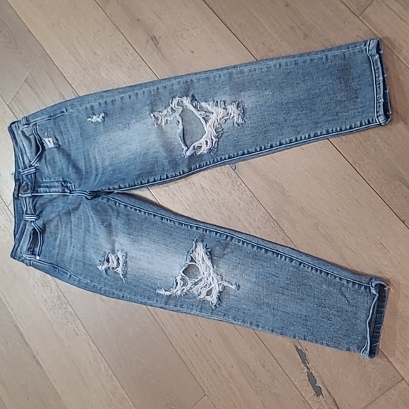 Judy Blue Jeans Women's sz 5/27 Boyfriend Fit Mid Rise Distressed Denim Jeans - Picture 2 of 15